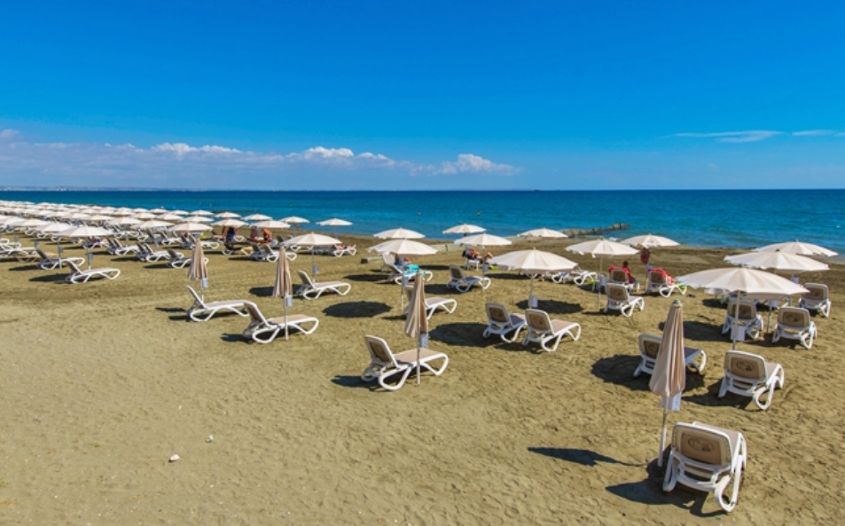 Discover the Charm of Larnaca Beach: A Mediterranean Gem